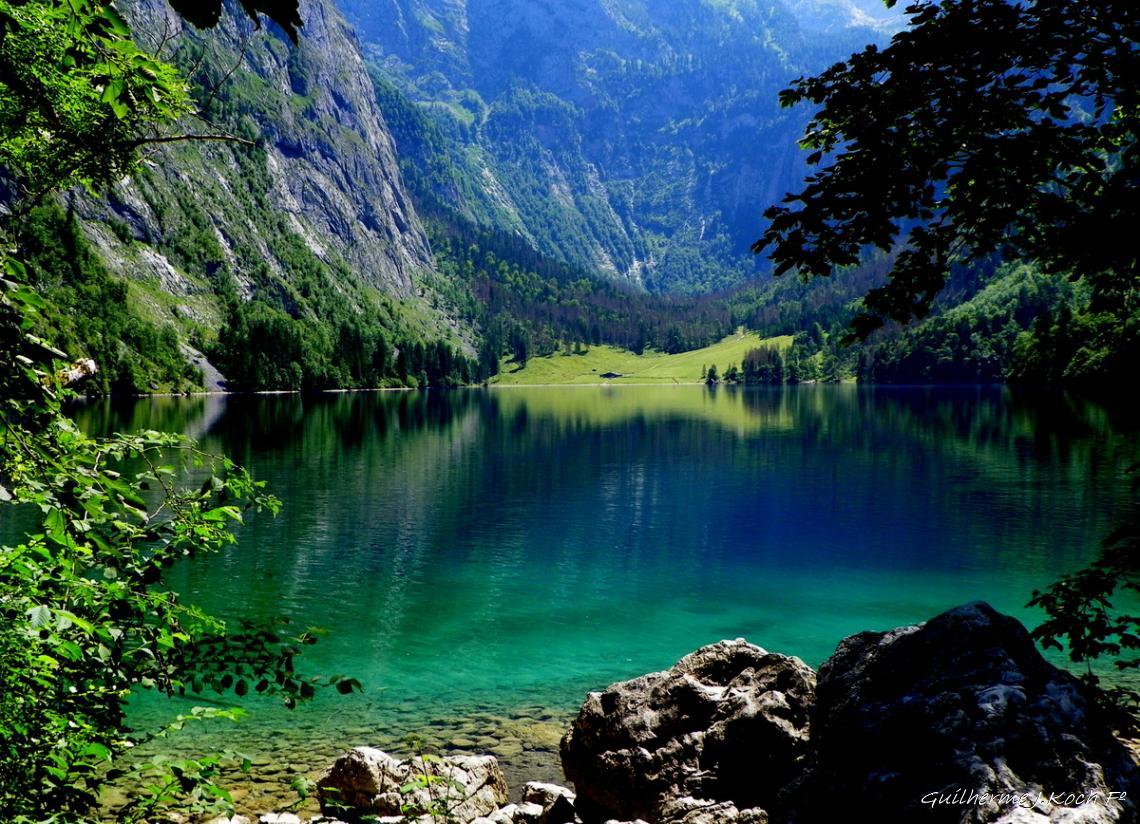 tags: lago,montanhas,natureza,verde,floresta,agua

K&ouml;nigssee, Sch&ouml;nau, Alemanha