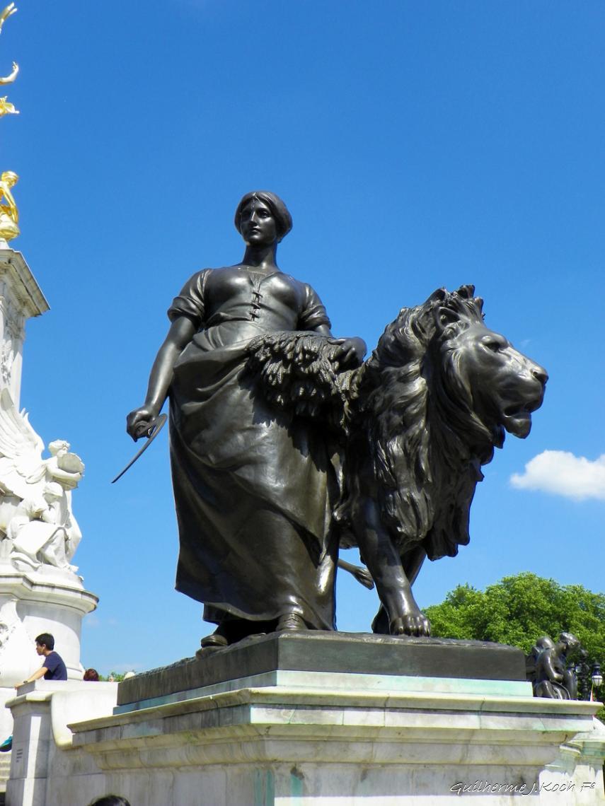 tags: Arquitetura,monumento,hist&oacute;ria

Victoria Memorial, Londres, UK