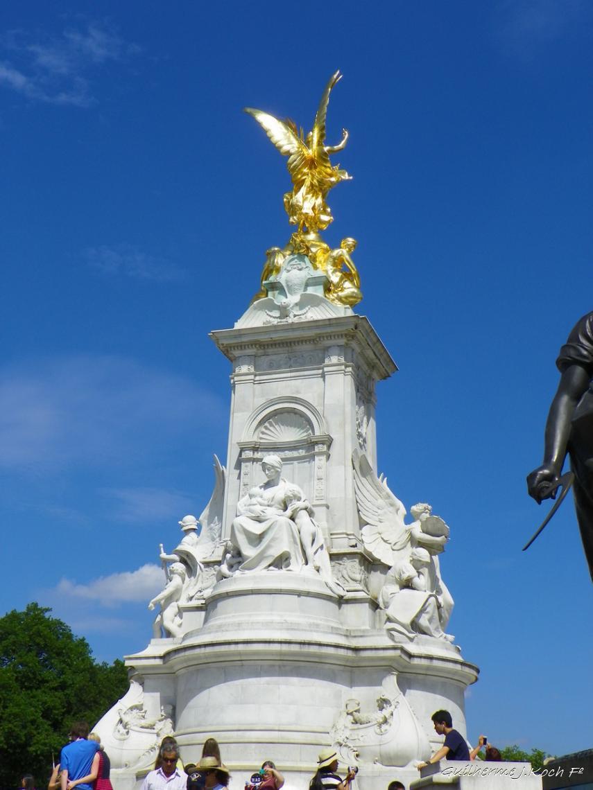 tags: Arquitetura,monumento,hist&oacute;ria

Victoria Memorial, Londres, UK