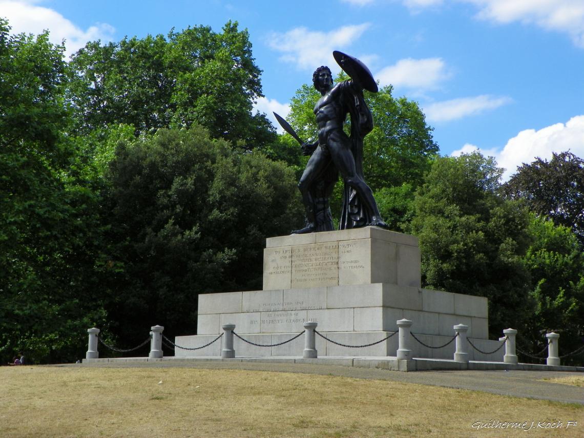 tags: Arquitetura,monumento,hist&oacute;ria

Wellington Arch,  Londres, UK
