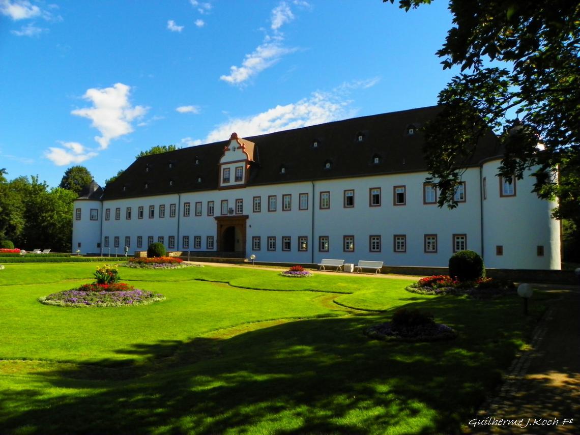 tags: Arquitetura,castelo,prefeitura

Prefeitura de Heusenstamm, Alemanha