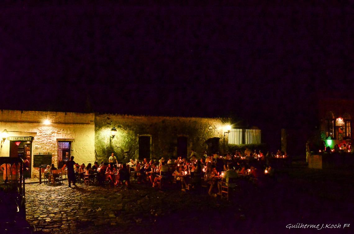 tags: paisagem urbana noturna,noturno

Colonia Del Sacramento, Uruguai 