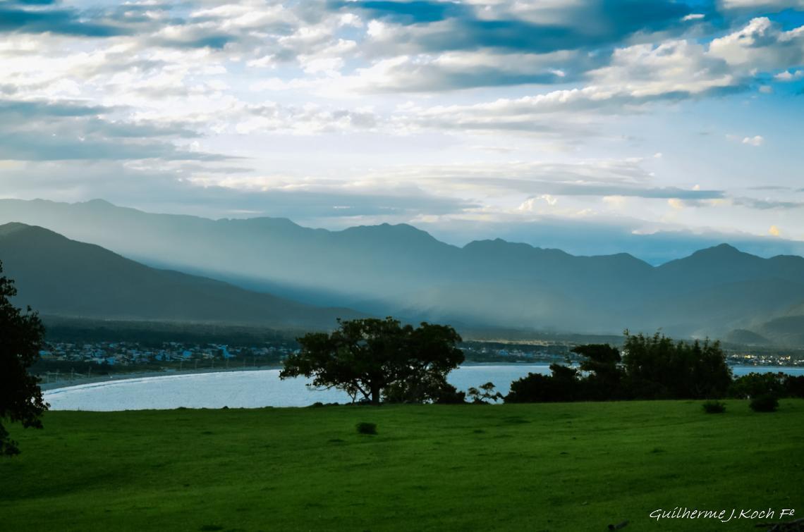 tags: natureza,final de tarde,verde,brasil,agua

