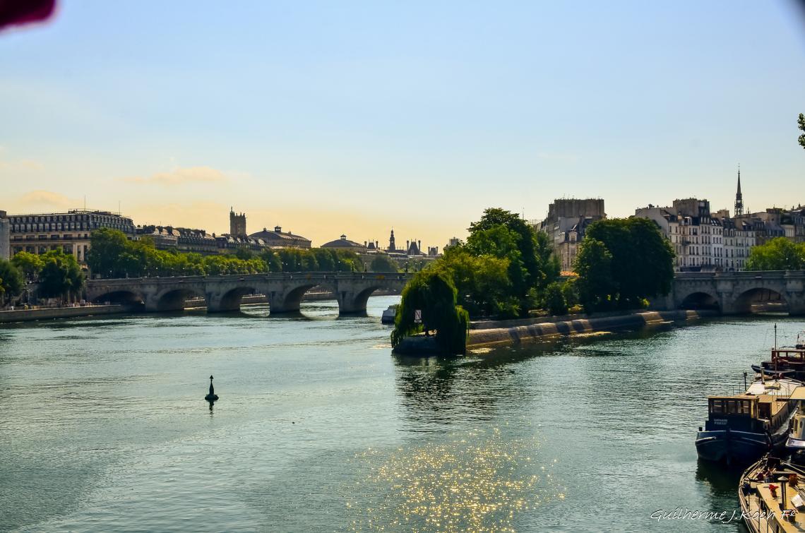 tags: 

Margens do Rio Sena, Paris